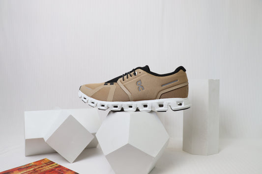 ON Cloud 5 Brown
