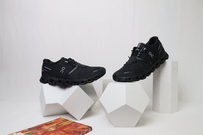 ON Cloud 5 All Black